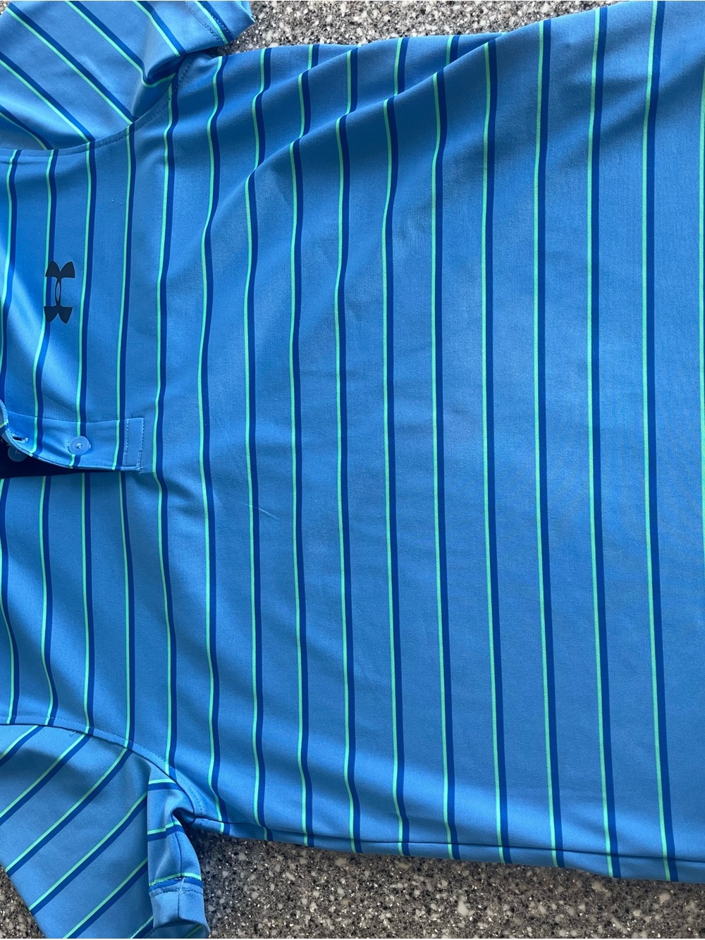 BASICALLY NEW: Set of 3 Under Armour Polo Shirts - Blue / Navy - Picture 6 of 7
